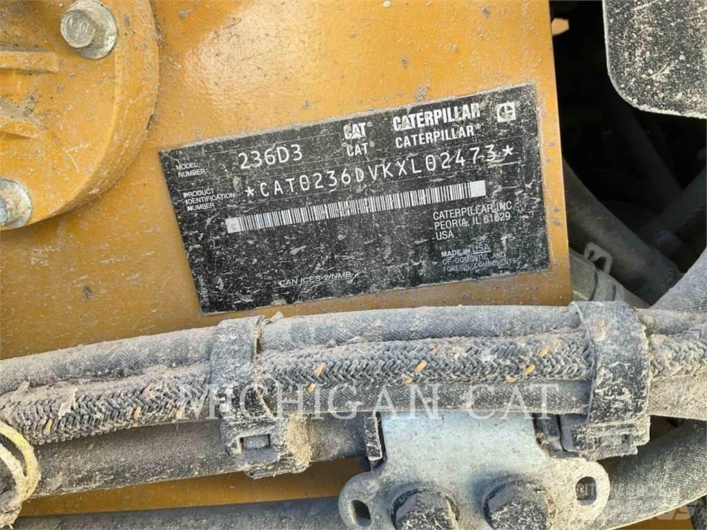 CAT 236D3 A2Q Minilæsser - skridstyret