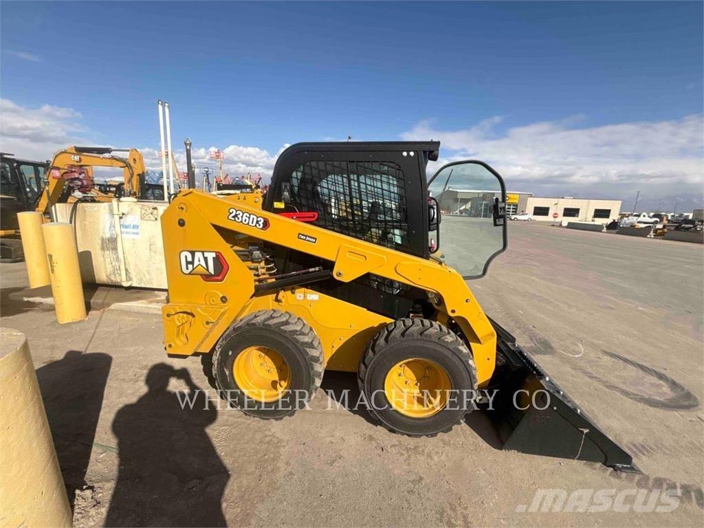 CAT 236D3 C3H2 Minilæsser - skridstyret