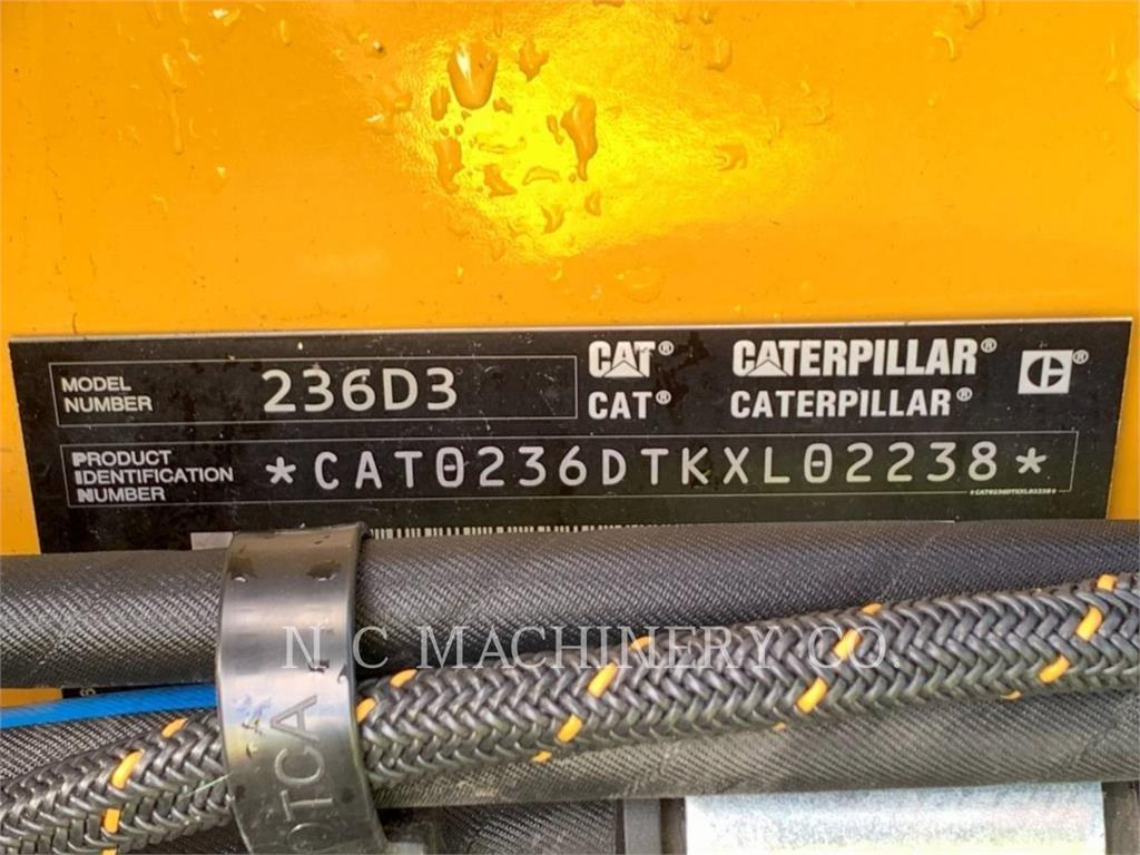 CAT 236D3 H2CB Minilæsser - skridstyret
