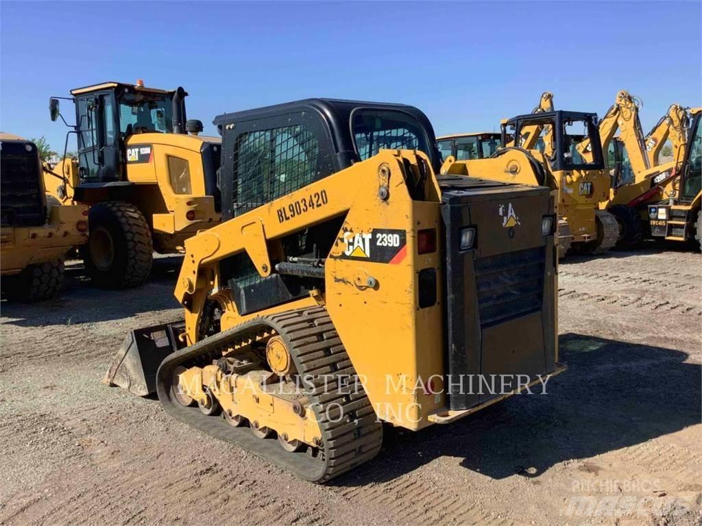 CAT 239D Larvebåndslæssere