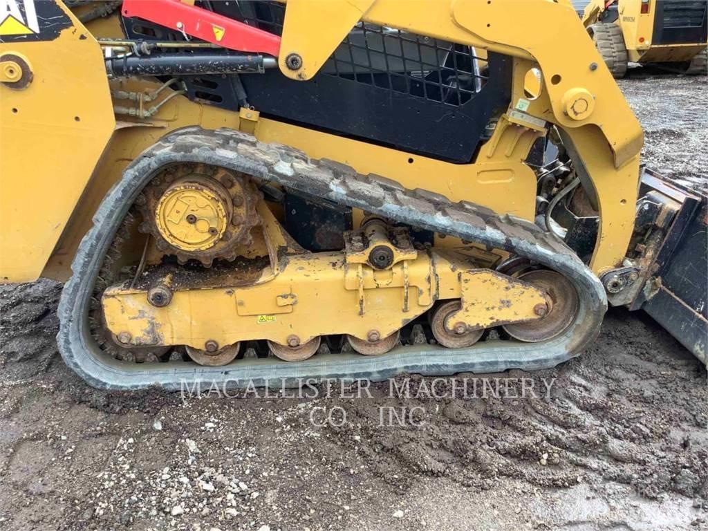 CAT 239D Larvebåndslæssere