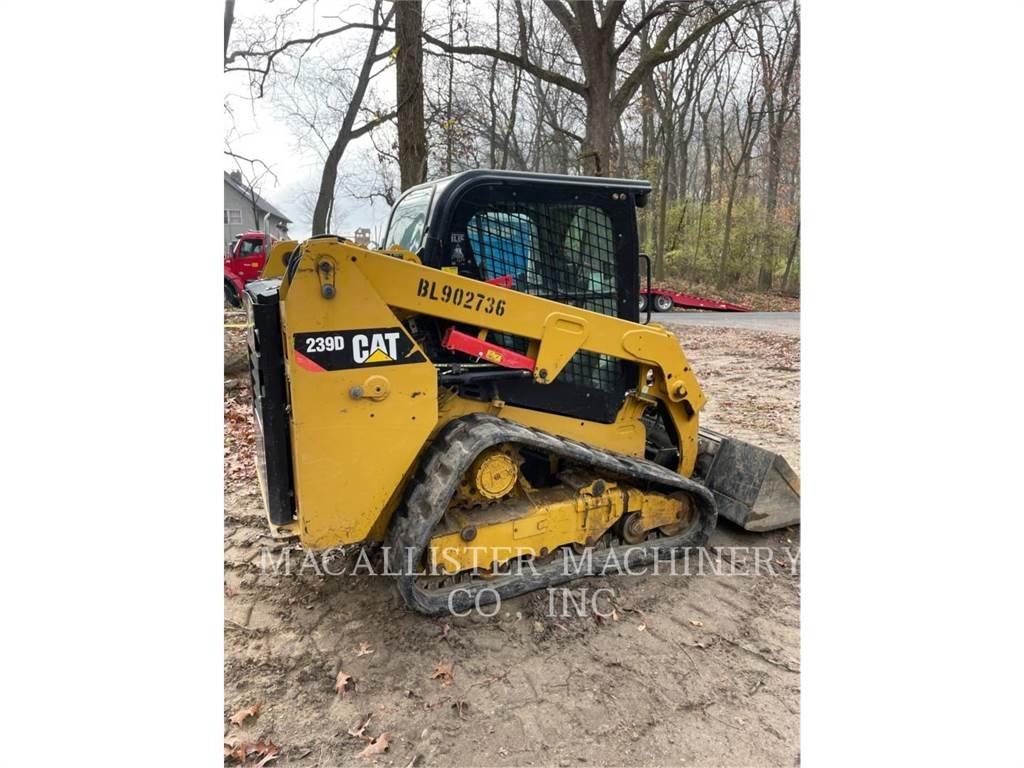 CAT 239D Larvebåndslæssere