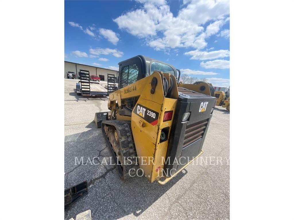 CAT 239D Larvebåndslæssere