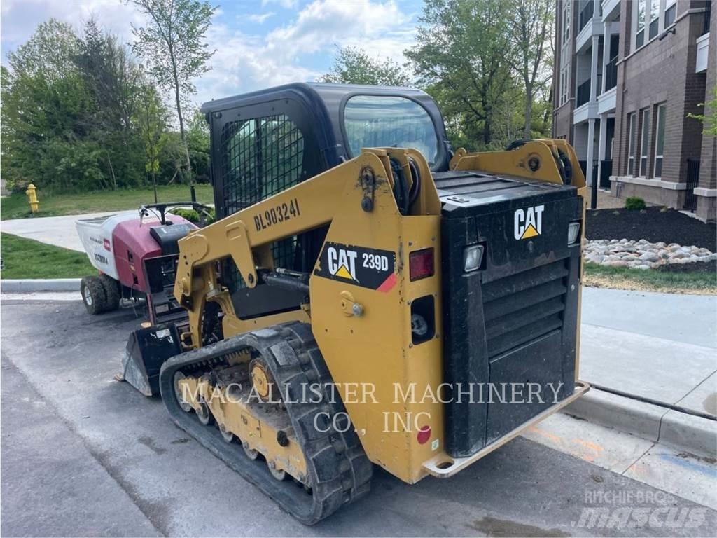 CAT 239D Larvebåndslæssere