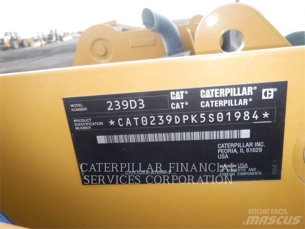 CAT 239D3 Larvebåndslæssere