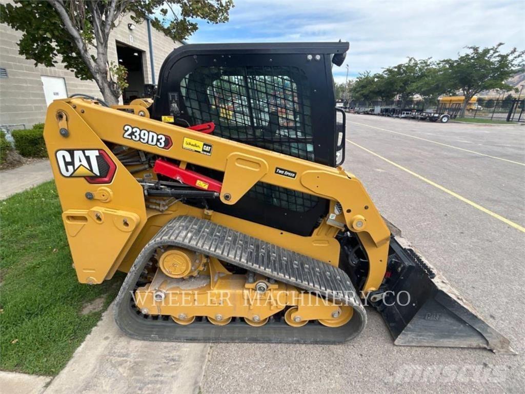 CAT 239D3 C3H2 Larvebåndslæssere
