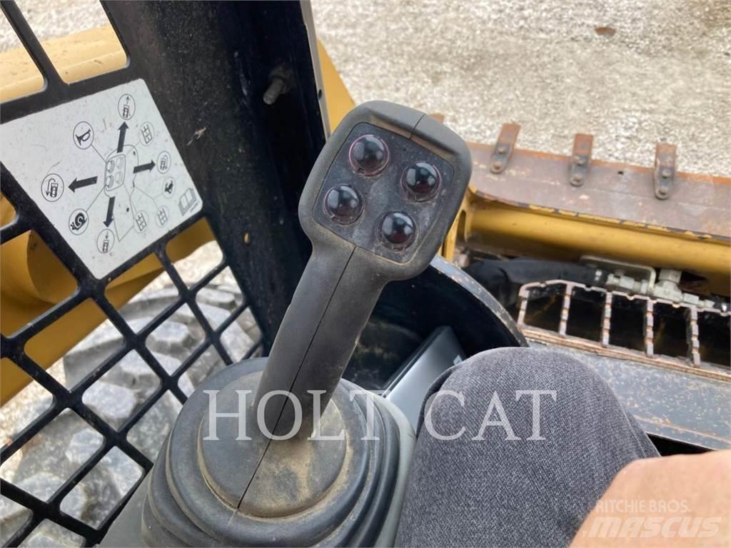 CAT 242D Minilæsser - skridstyret