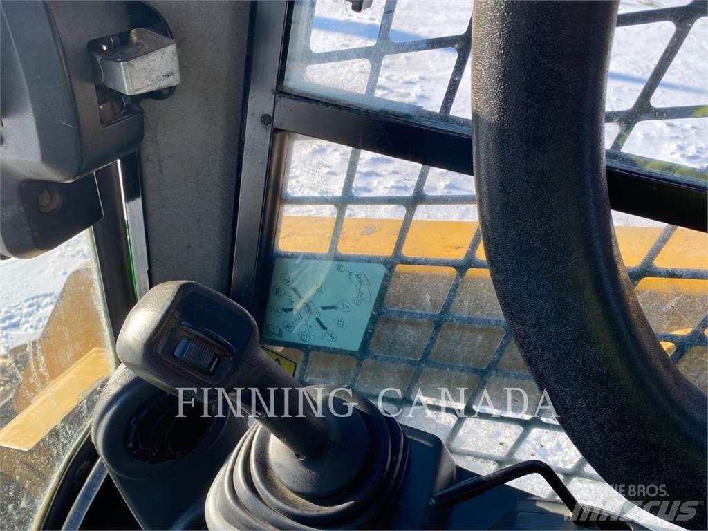 CAT 242D Minilæsser - skridstyret
