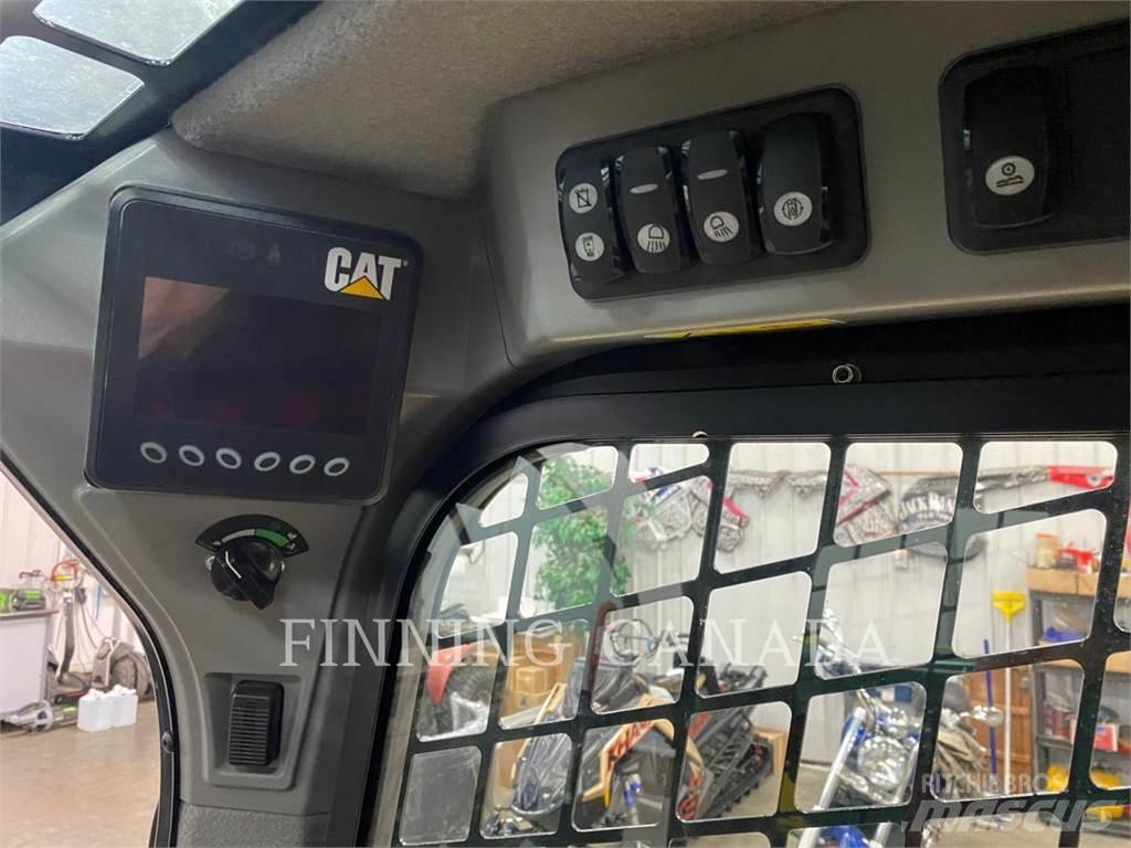 CAT 242D Minilæsser - skridstyret