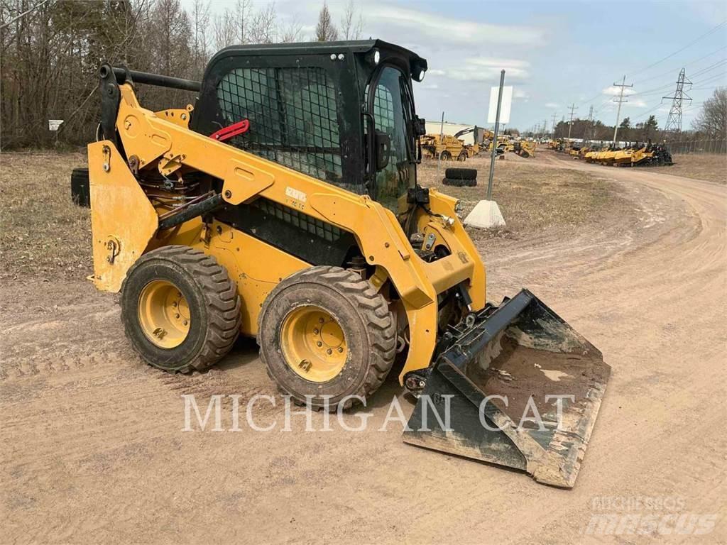 CAT 242D3 A2Q Minilæsser - skridstyret