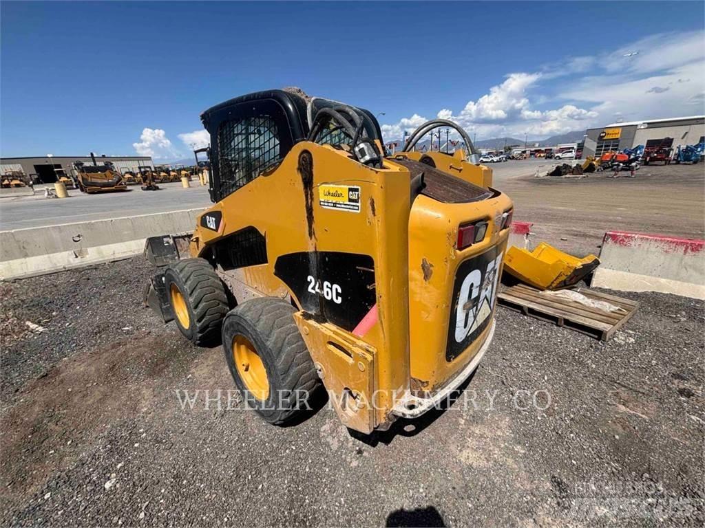 CAT 246C C3-S2 Minilæsser - skridstyret