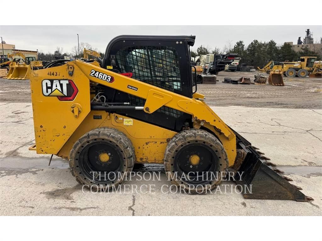CAT 246D3 Minilæsser - skridstyret