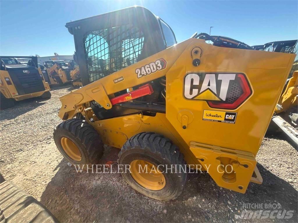 CAT 246D3 C3H2 Minilæsser - skridstyret
