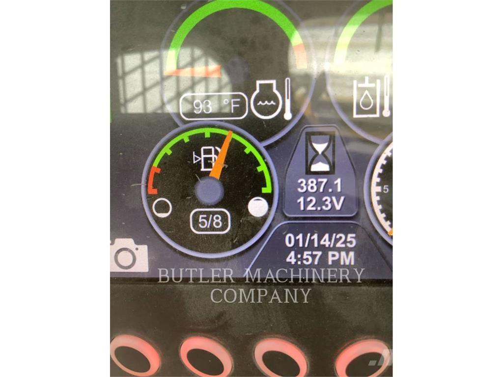 CAT 246D3 C3H2 Minilæsser - skridstyret