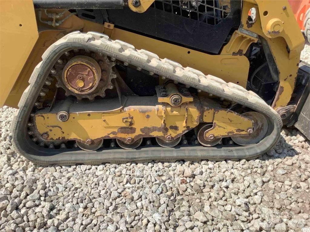 CAT 249D Larvebåndslæssere