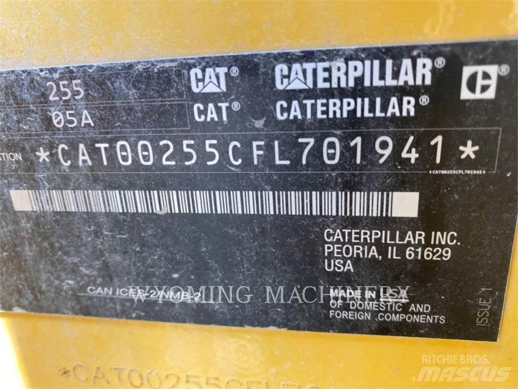 CAT 255 Minilæsser - skridstyret