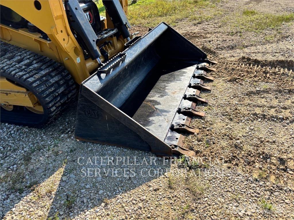 CAT 255-05 Larvebåndslæssere