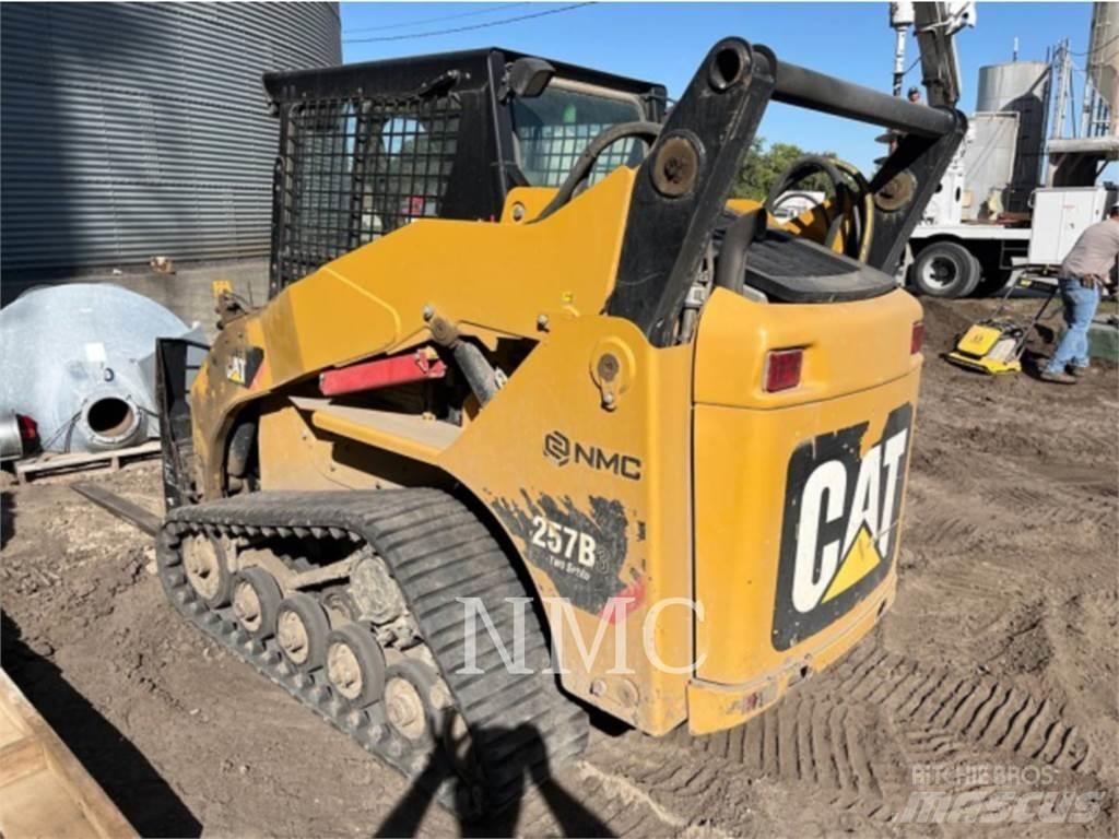 CAT 257B3 Minilæsser - skridstyret