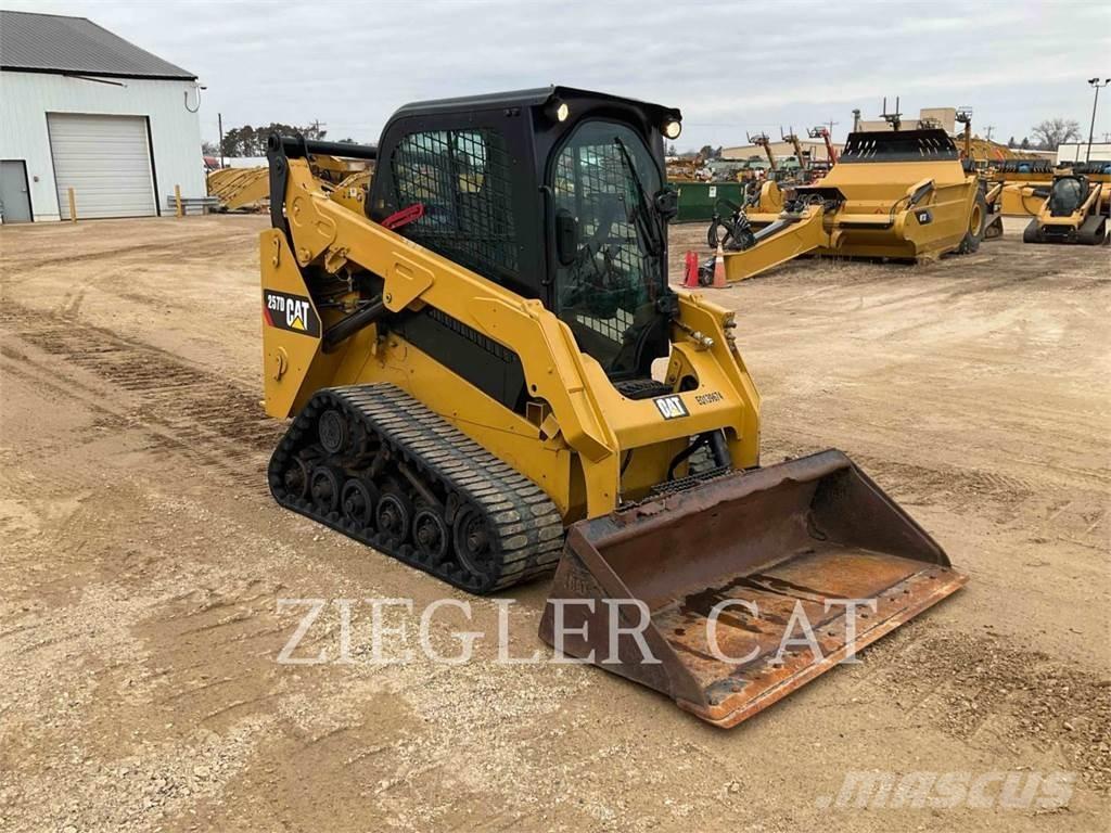 CAT 257D Larvebåndslæssere