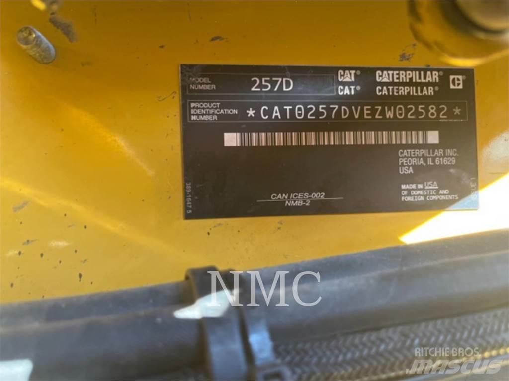 CAT 257D Larvebåndslæssere