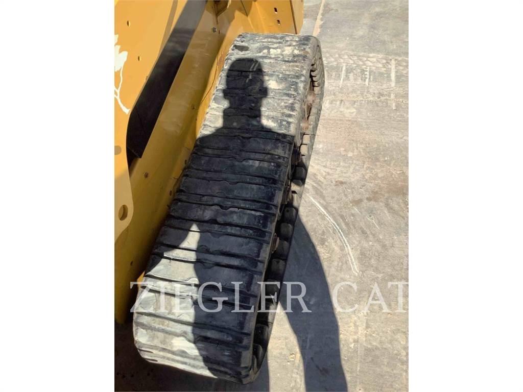 CAT 257D3 Larvebåndslæssere
