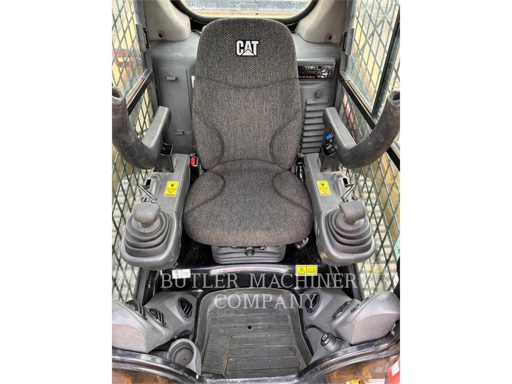 CAT 259D Larvebåndslæssere