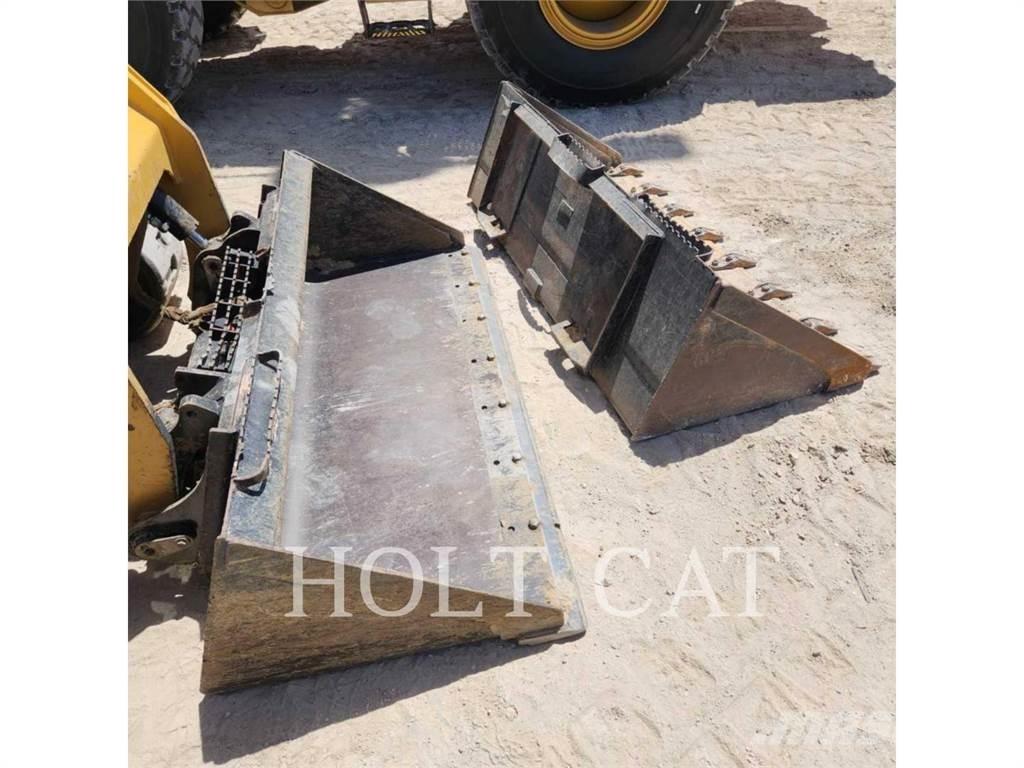 CAT 259D CAB Minilæsser - skridstyret