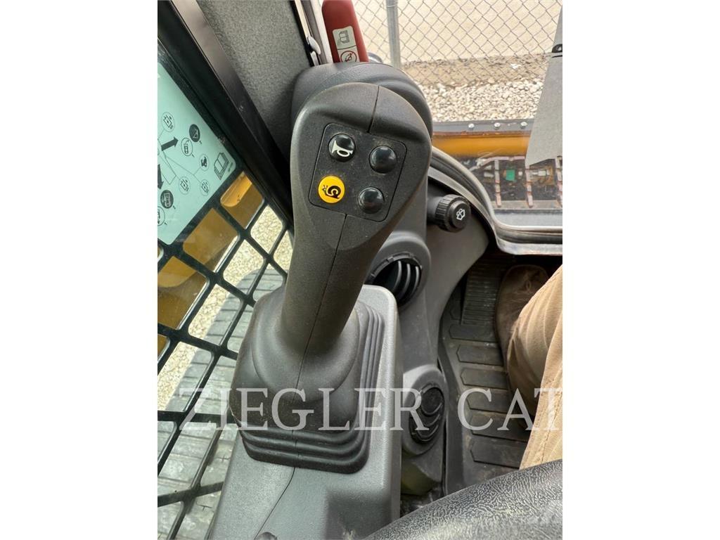 CAT 259D3 Larvebåndslæssere