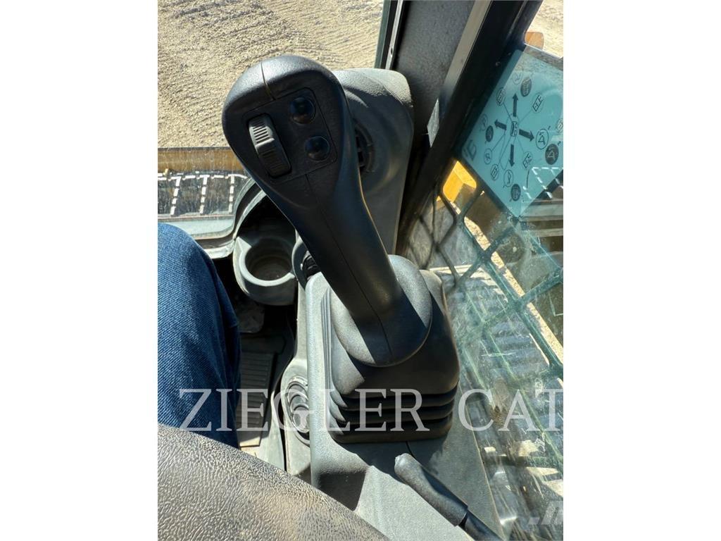 CAT 259D3 Larvebåndslæssere