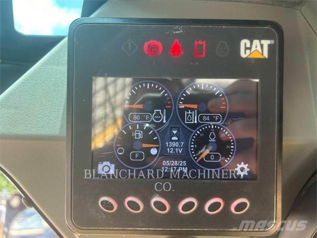 CAT 259D3 Larvebåndslæssere