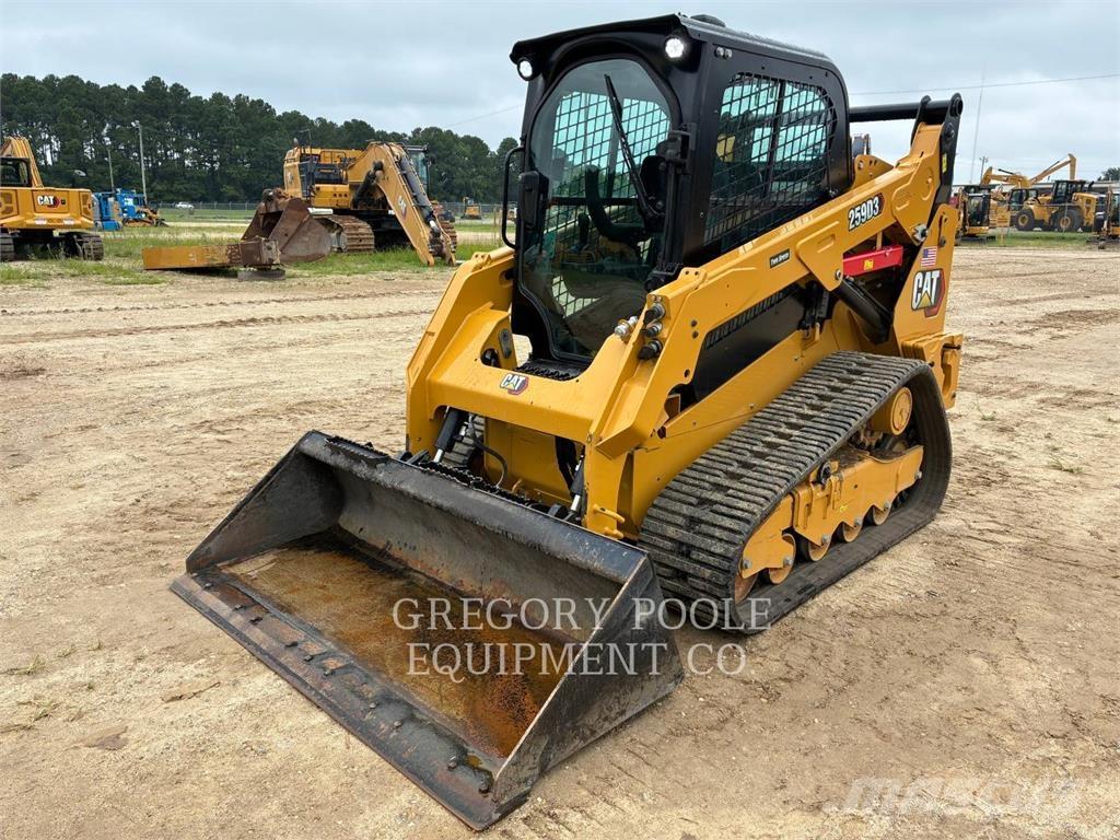 CAT 259D3 Larvebåndslæssere