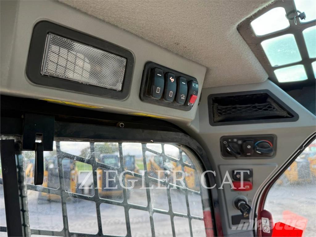 CAT 259D3 Larvebåndslæssere