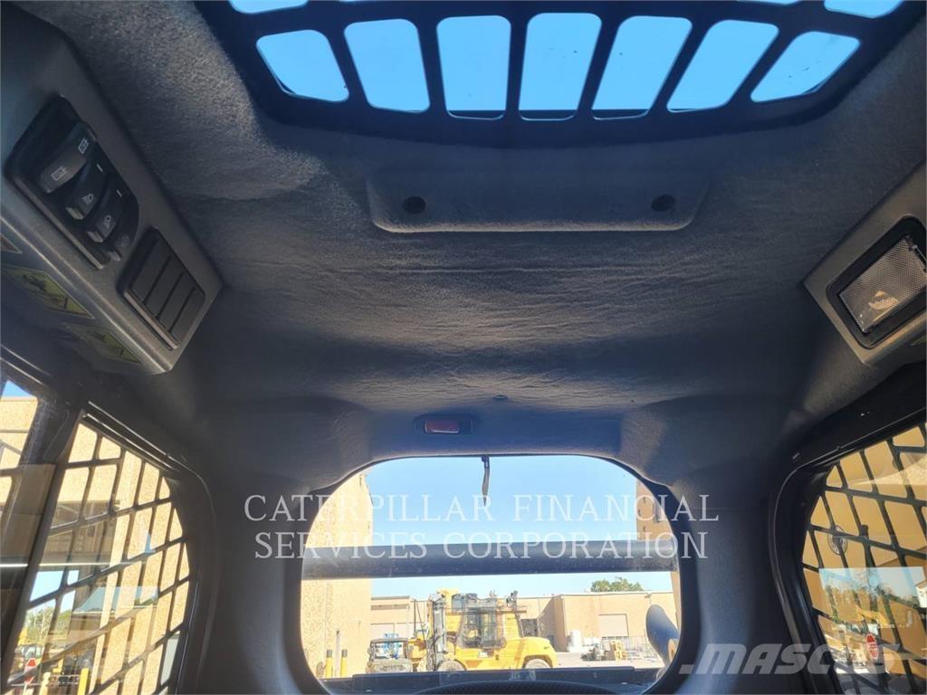 CAT 259D3 Larvebåndslæssere