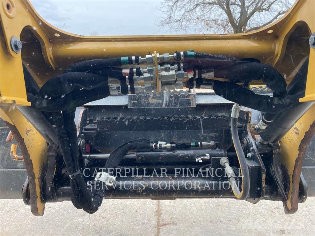 CAT 259D3 Larvebåndslæssere