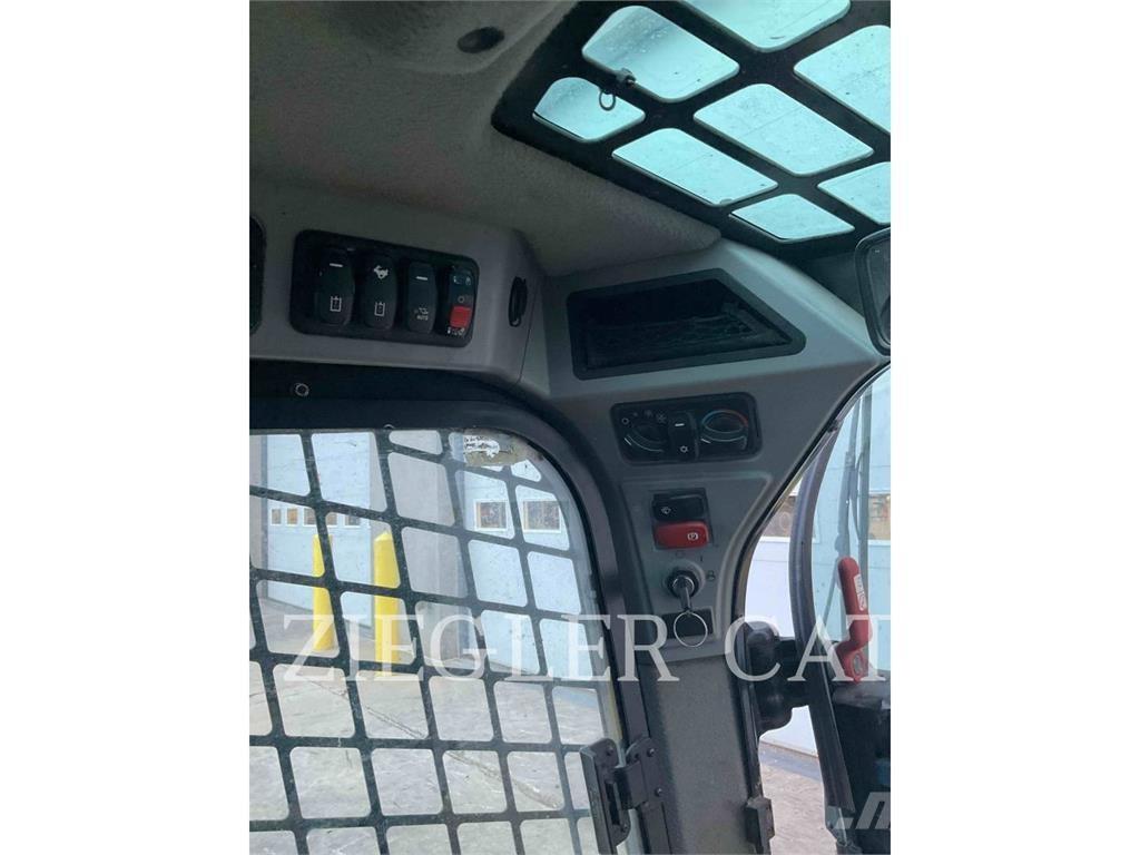 CAT 259D3 Larvebåndslæssere