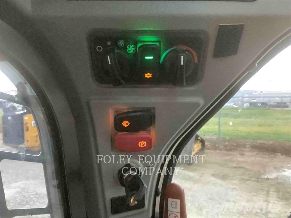 CAT 259D3STD2C Minilæsser - skridstyret