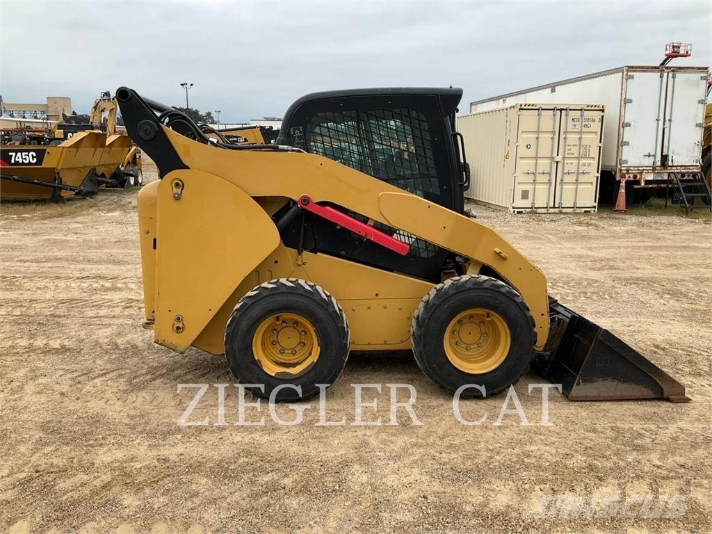 CAT 262C Minilæsser - skridstyret