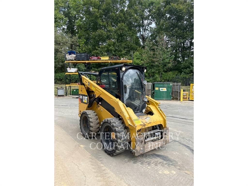 CAT 262D Minilæsser - skridstyret