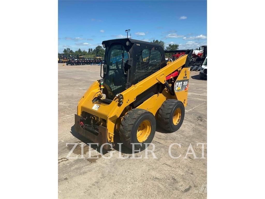 CAT 262D Minilæsser - skridstyret