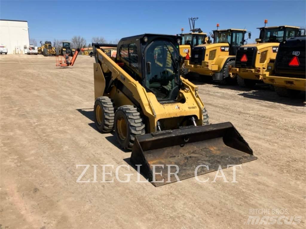CAT 262D3 Minilæsser - skridstyret