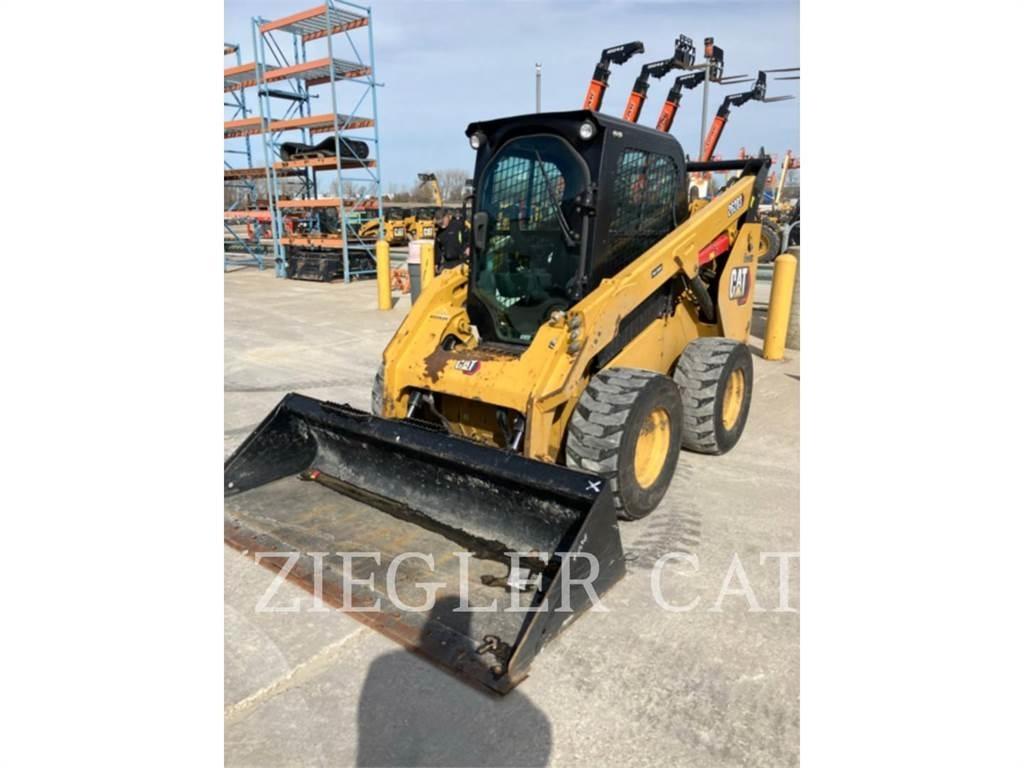CAT 262D3 Minilæsser - skridstyret