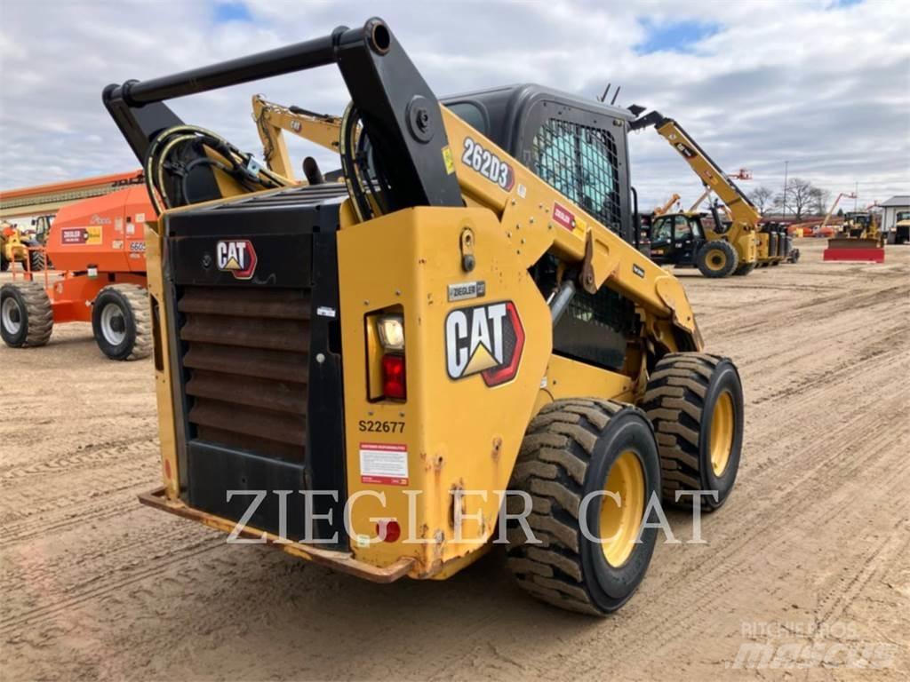 CAT 262D3 Minilæsser - skridstyret