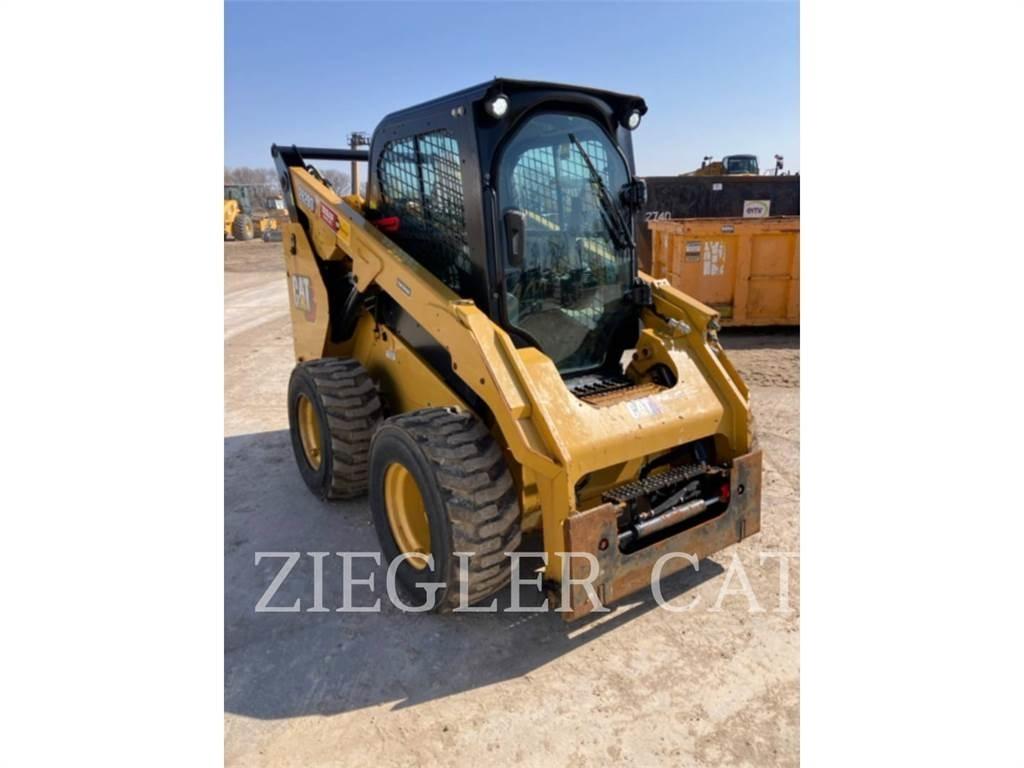 CAT 262D3 Minilæsser - skridstyret