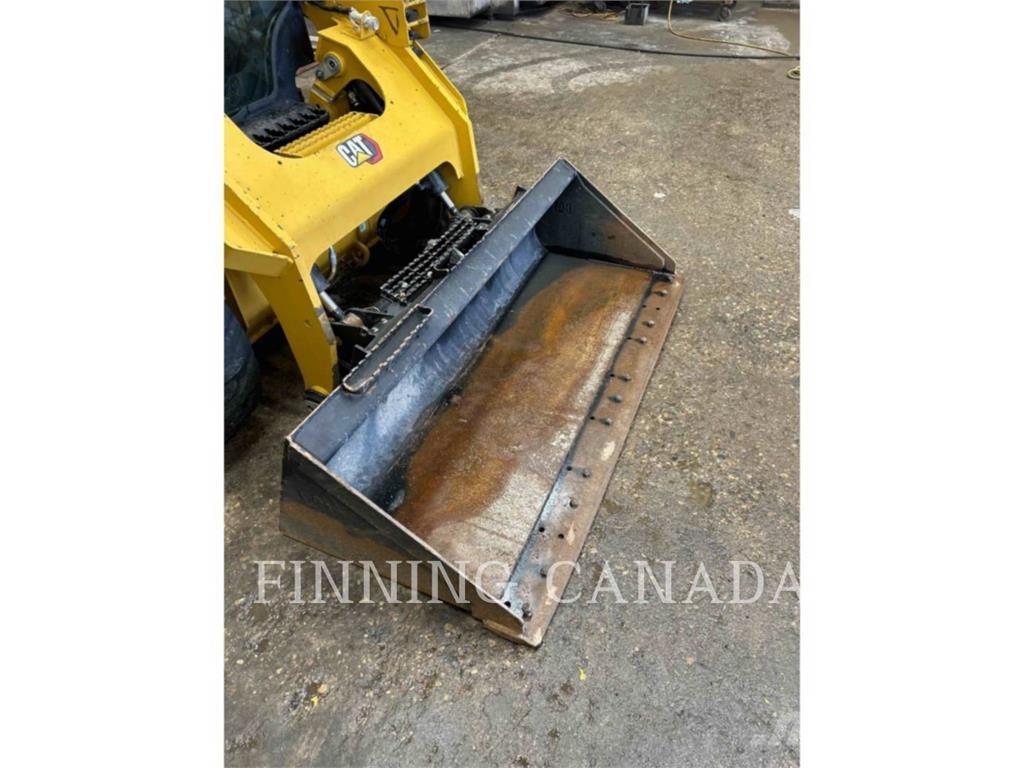 CAT 262D3 Minilæsser - skridstyret