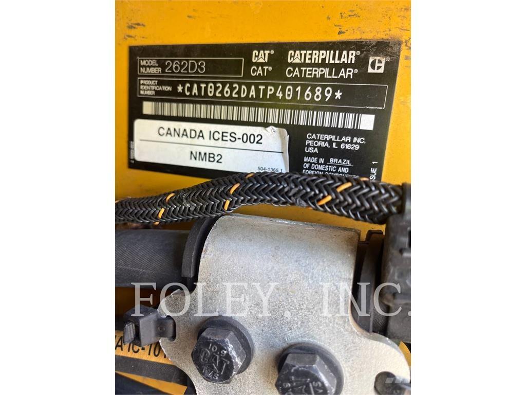 CAT 262D3 Minilæsser - skridstyret