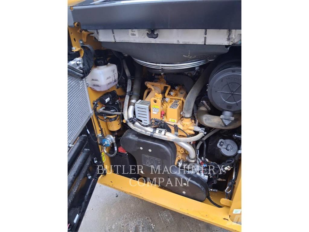 CAT 262D3 C3H2 Minilæsser - skridstyret