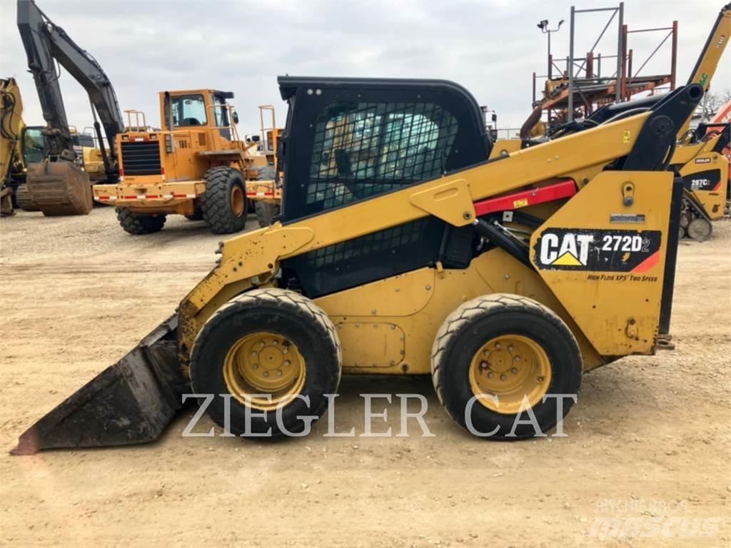 CAT 272D2 Minilæsser - skridstyret