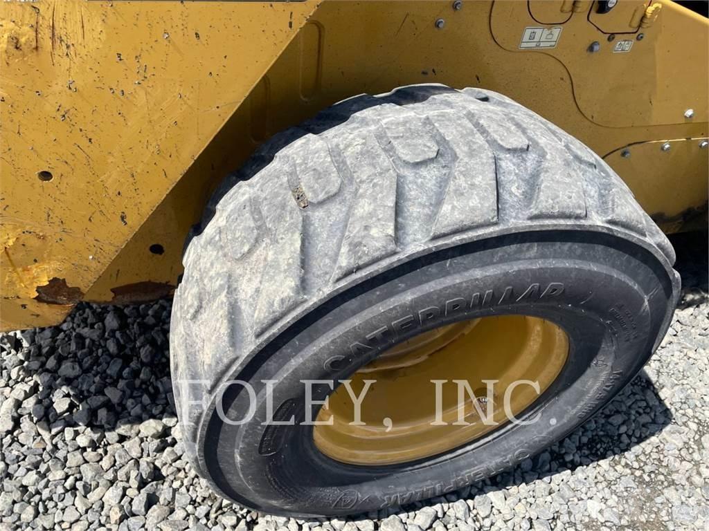 CAT 272D2XHP Minilæsser - skridstyret