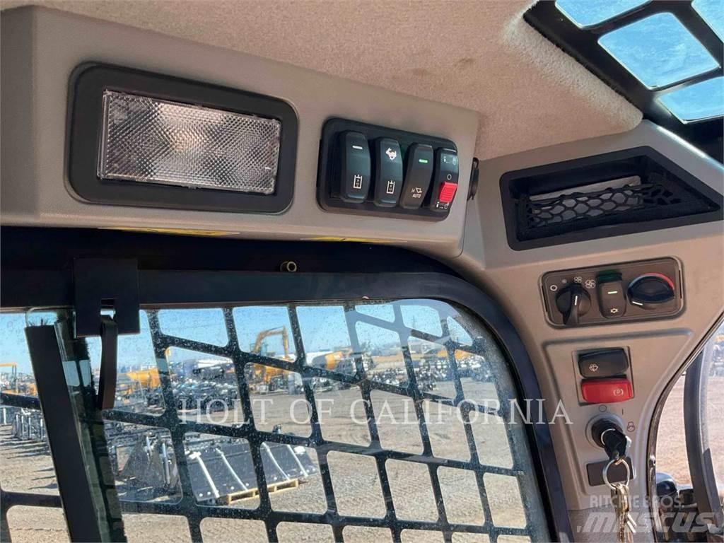 CAT 272D3XE Minilæsser - skridstyret