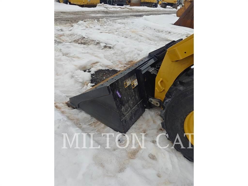 CAT 272D3XE Minilæsser - skridstyret